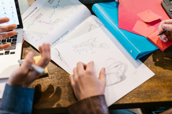 Pourquoi choisir une agence wikipédia pour briller en ligne ?